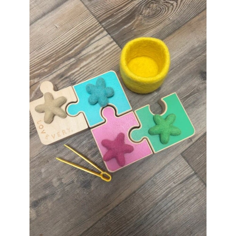 Puzzle and felt stars